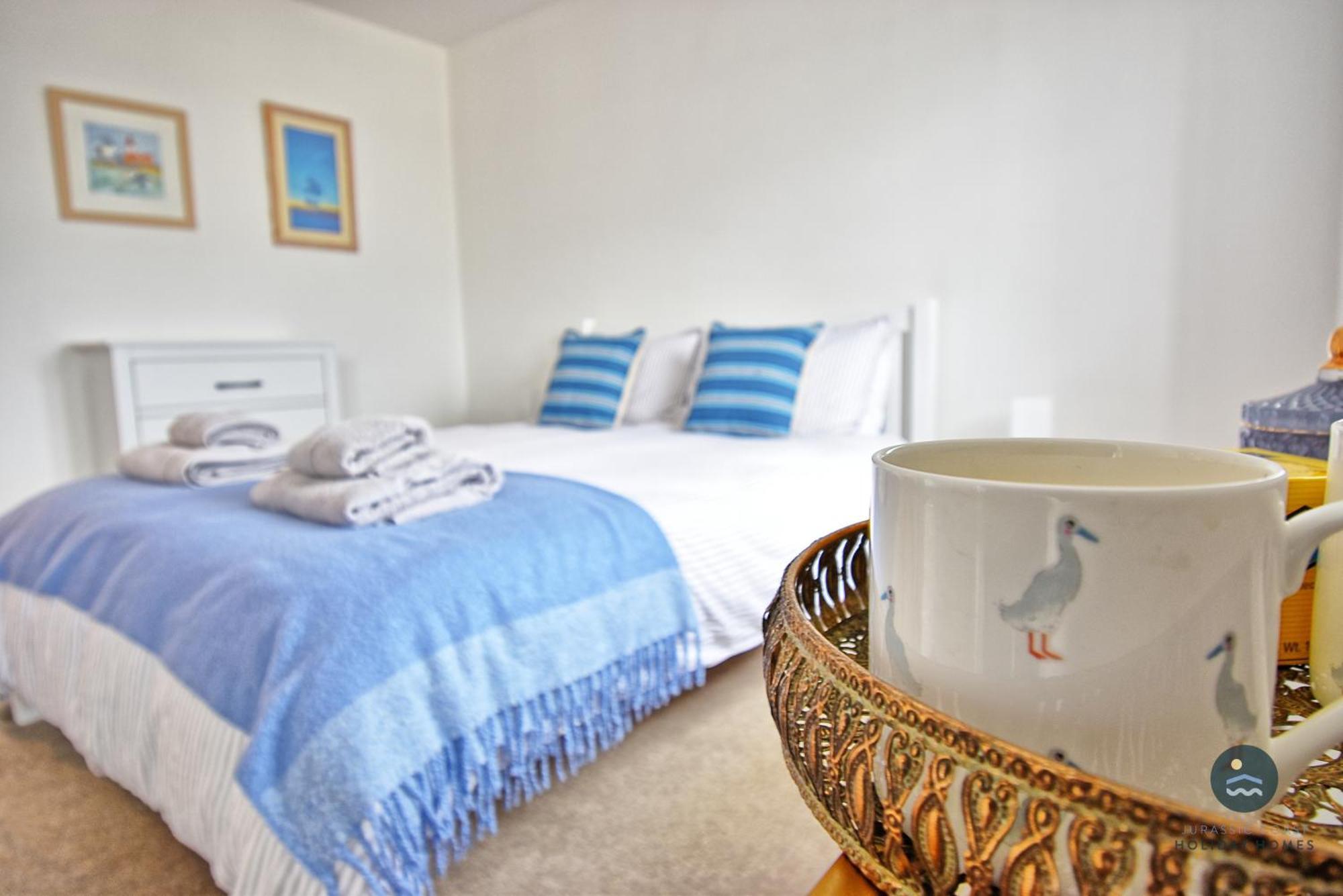 Capstan Cottage - Harbour Cottage With Parking Weymouth Bagian luar foto